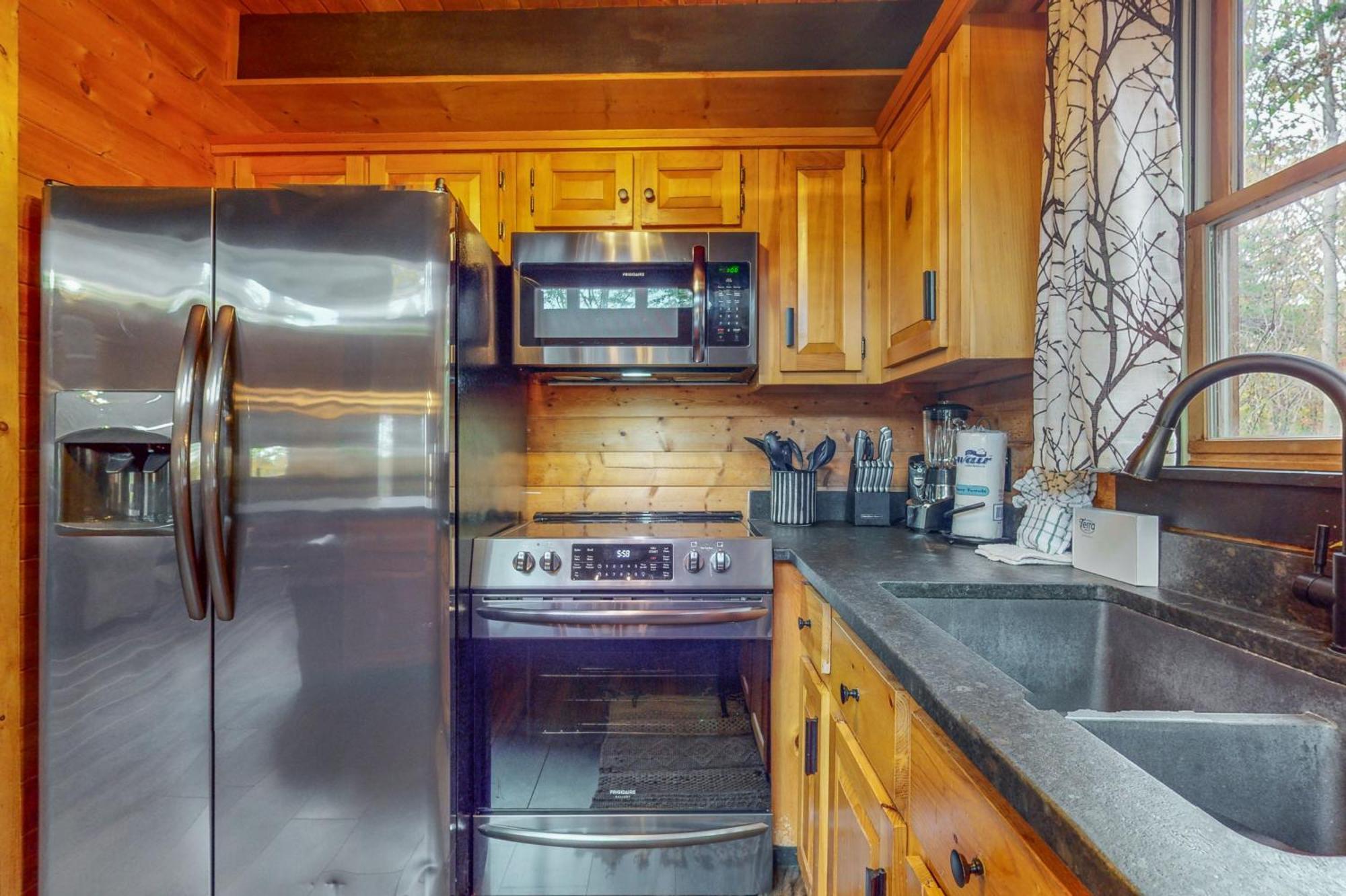 The Sweet Escape At Sky Harbor * Sevierville